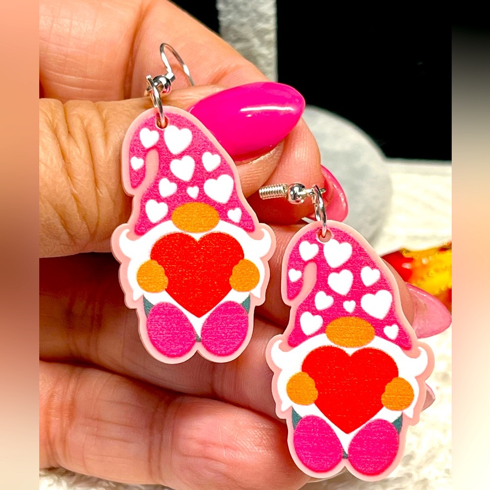 2/20 Adorable gnome earrings in acrylic with French wire hooks